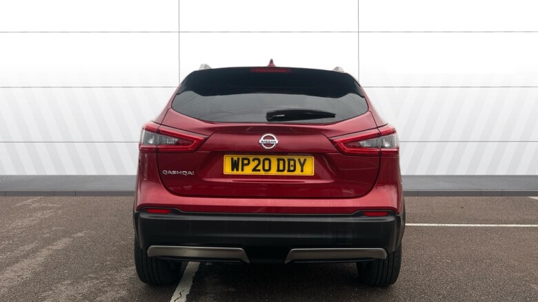 Nissan Qashqai 1.3 DiG-T N-Connecta 5dr Petrol Hatchback